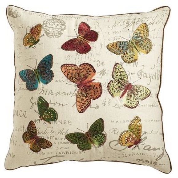 Pier 1 Other - Pier 1 Butterflies Calligraphy Throw Pillow EUC